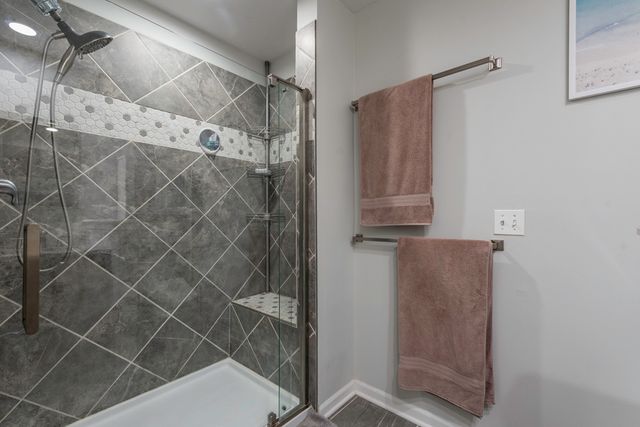 301 English Lane, Winthrop Harbor, IL 60096