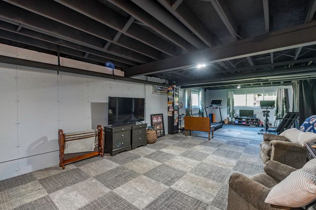 301 English Lane, Winthrop Harbor, IL 60096