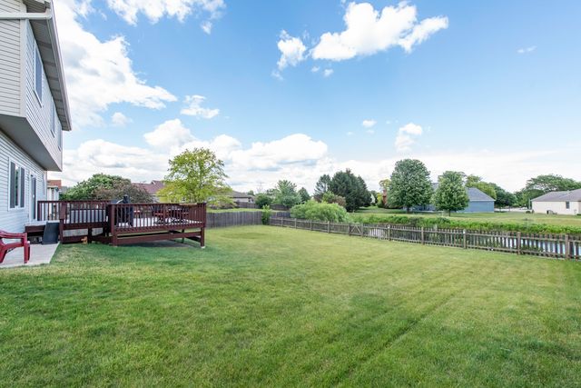 301 English Lane, Winthrop Harbor, IL 60096