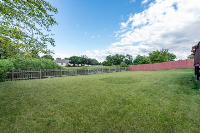 301 English Lane, Winthrop Harbor, IL 60096