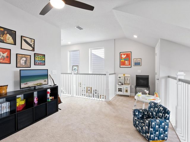 2337 LINDSTROM STREET, Sarasota, FL 34237