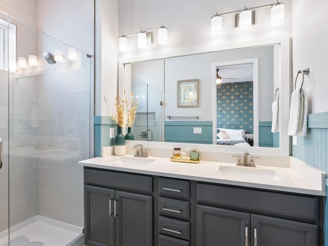 2337 LINDSTROM STREET, Sarasota, FL 34237