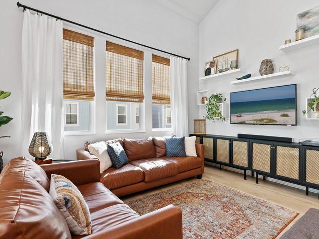 2337 LINDSTROM STREET, Sarasota, FL 34237