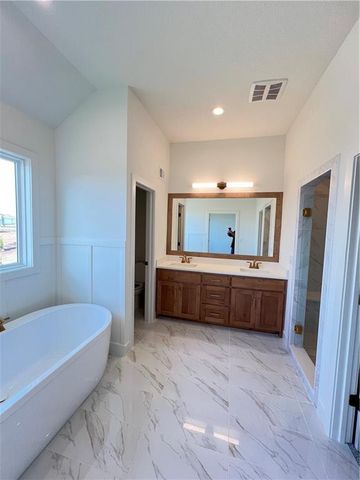 17829 Rainbow Boulevard, Overland Park, KS 66085