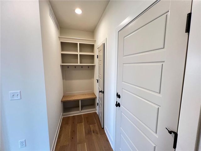 17829 Rainbow Boulevard, Overland Park, KS 66085