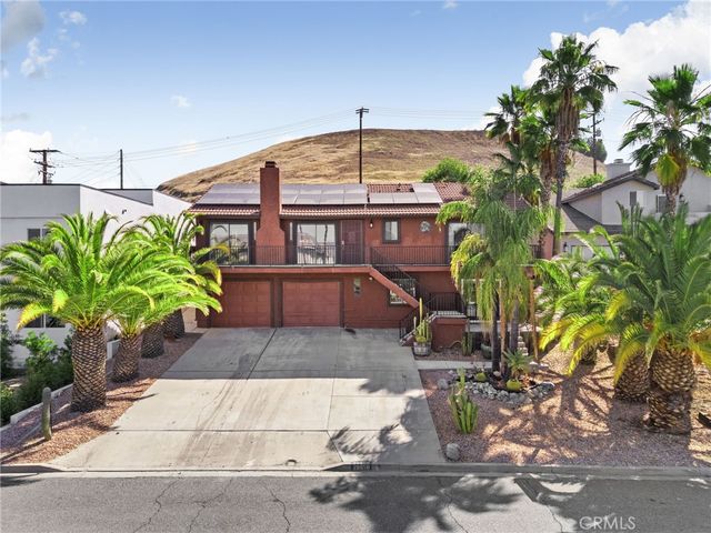 28850 Vacation Drive, Canyon Lake, CA 92587