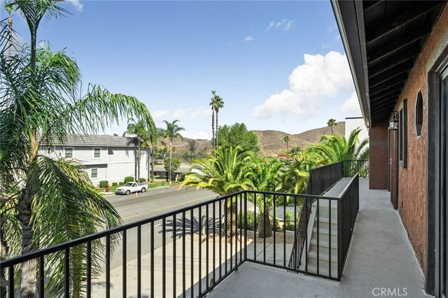 28850 Vacation Drive, Canyon Lake, CA 92587