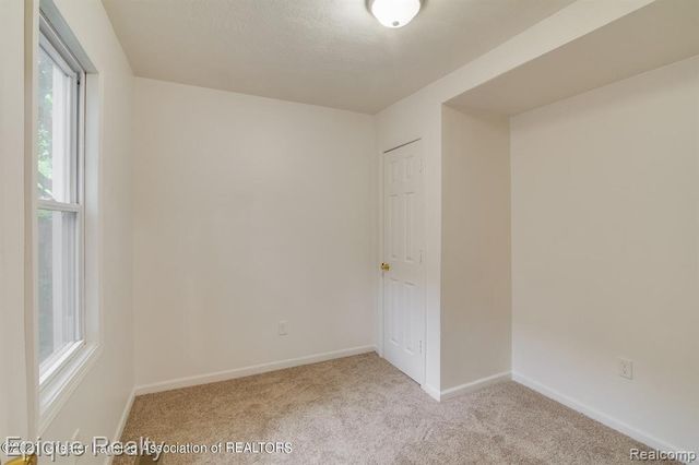 816 Comfort Street, Lansing, MI 48915