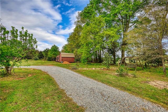 244 Marks Road, Mansfield, GA 30055