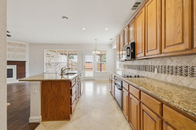 11703 Stephenville Drive, Frisco, TX 75035