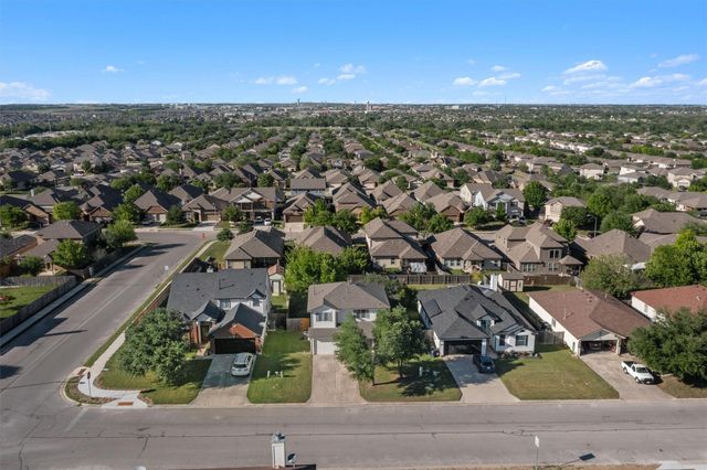 403 Lakemont DR, Hutto, TX 78634