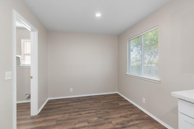 403 Lakemont DR, Hutto, TX 78634