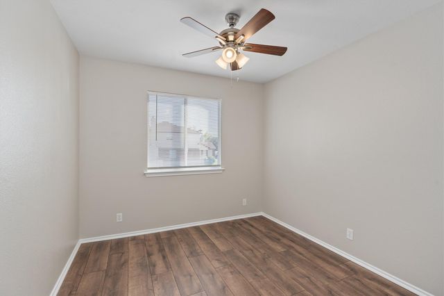 403 Lakemont DR, Hutto, TX 78634