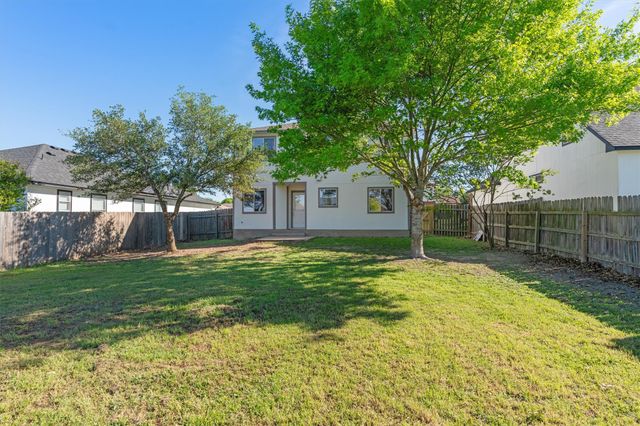 403 Lakemont DR, Hutto, TX 78634