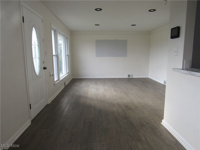 12115 Orme Road, Garfield Heights, OH 44125