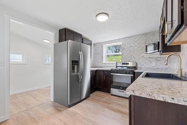 807 ADDIE ST, Lead, SD 57754