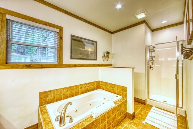 6207 Point Lavista, Malakoff, TX 75148