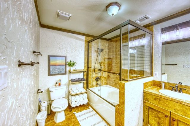 6207 Point Lavista, Malakoff, TX 75148