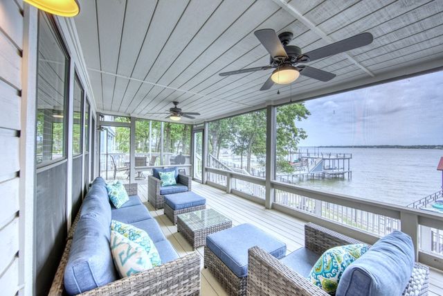 6207 Point Lavista, Malakoff, TX 75148