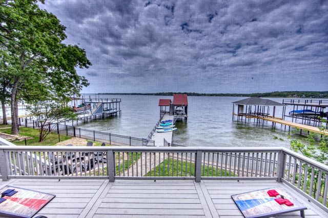 6207 Point Lavista, Malakoff, TX 75148