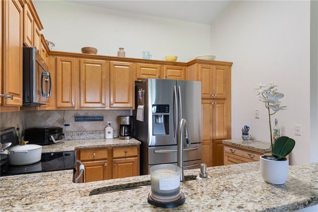 255 Grand Royale Circle 204, Vero Beach, FL 32962