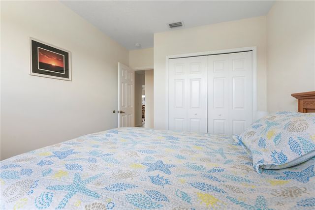 255 Grand Royale Circle 204, Vero Beach, FL 32962