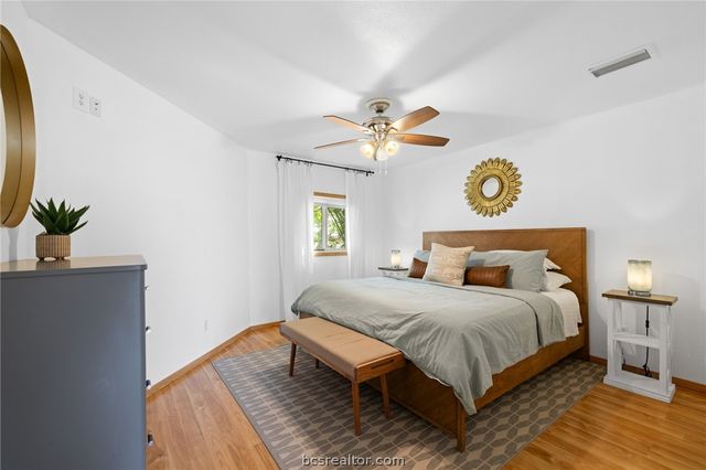 20559 Red Bud Court, Thornton, TX 76687