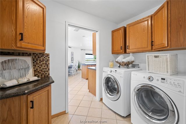 20559 Red Bud Court, Thornton, TX 76687