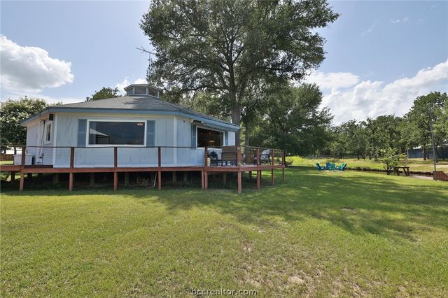 20559 Red Bud Court, Thornton, TX 76687