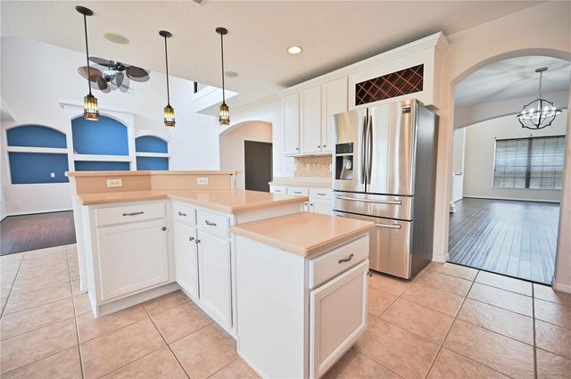 4646 POINTE O WOODS DRIVE, Wesley Chapel, FL 33543