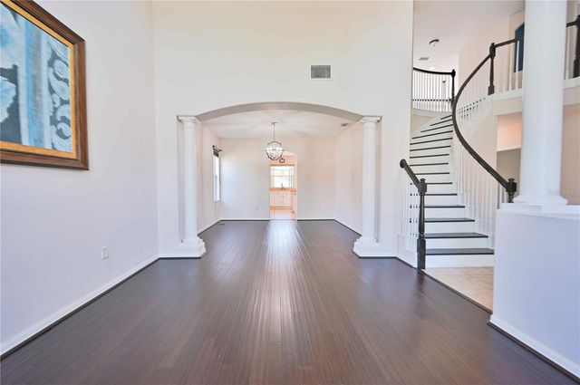 4646 POINTE O WOODS DRIVE, Wesley Chapel, FL 33543