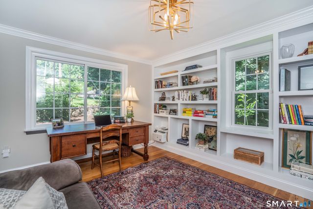 57 Woodridge Circle, West Hartford, CT 06107