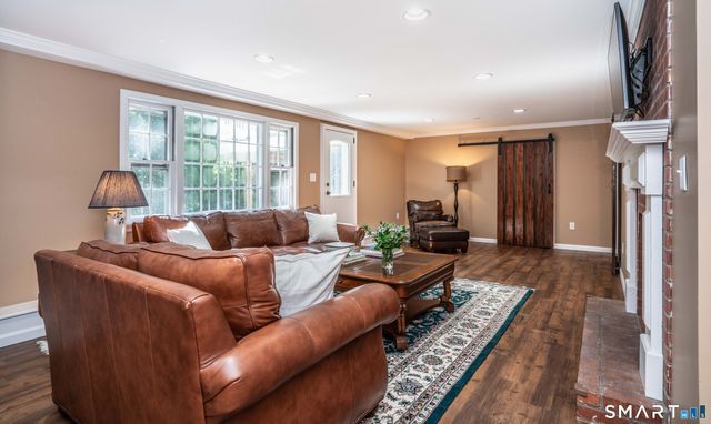 57 Woodridge Circle, West Hartford, CT 06107