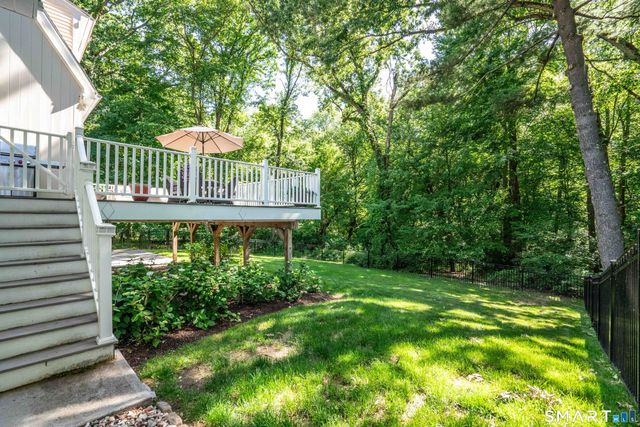 57 Woodridge Circle, West Hartford, CT 06107