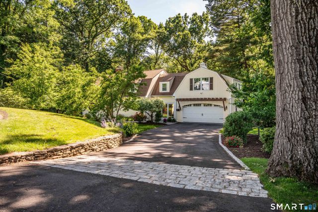 57 Woodridge Circle, West Hartford, CT 06107