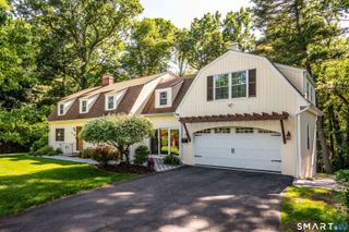 57 Woodridge Circle, West Hartford, CT 06107