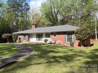 376 Sunnyside Drive SE, Concord, NC 28025