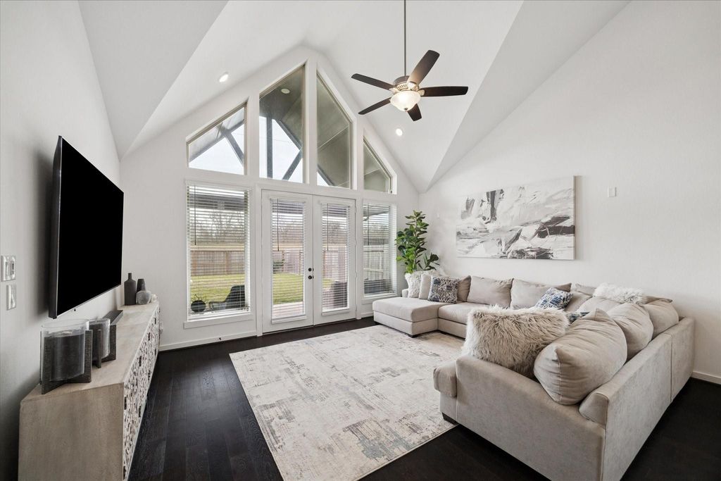 10622 Hidden Rock Drive, Missouri City, TX 77459