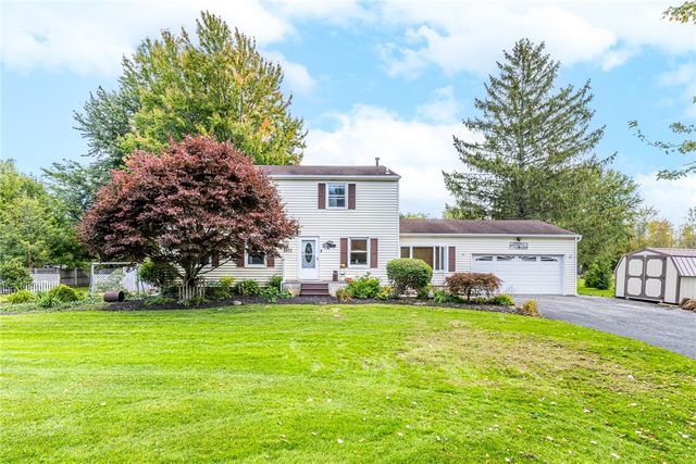 6432 Lakeside Road, Ontario, NY 14519