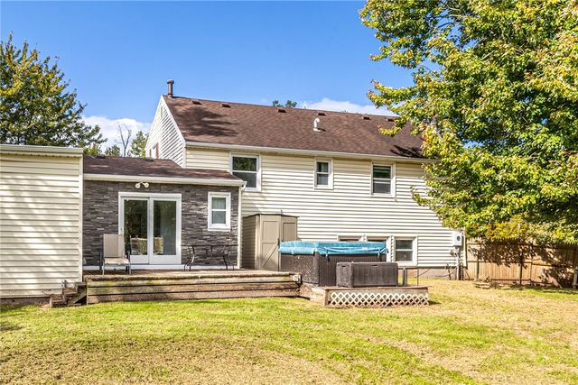 6432 Lakeside Road, Ontario, NY 14519