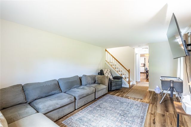 6432 Lakeside Road, Ontario, NY 14519