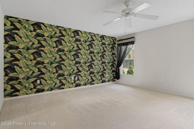 18630 Bent Pine Drive, Hudson, FL 34667