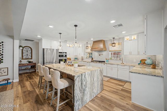 12648 N 22ND Place, Phoenix, AZ 85022