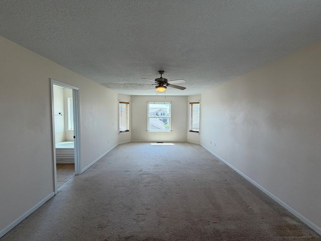 6216 Calle Vizcaya NW, Albuquerque, NM 87114