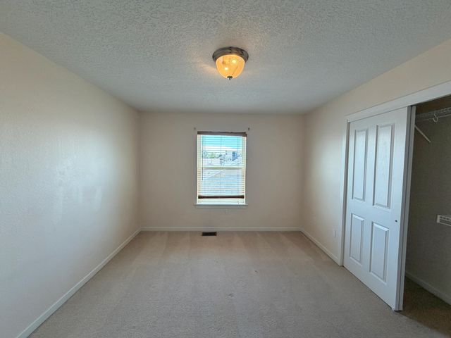 6216 Calle Vizcaya NW, Albuquerque, NM 87114