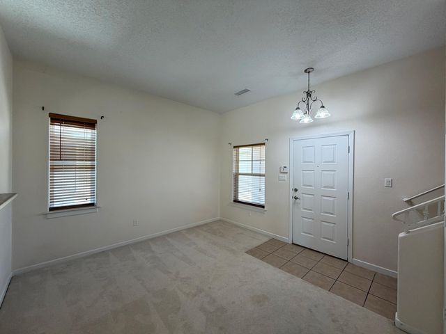 6216 Calle Vizcaya NW, Albuquerque, NM 87114