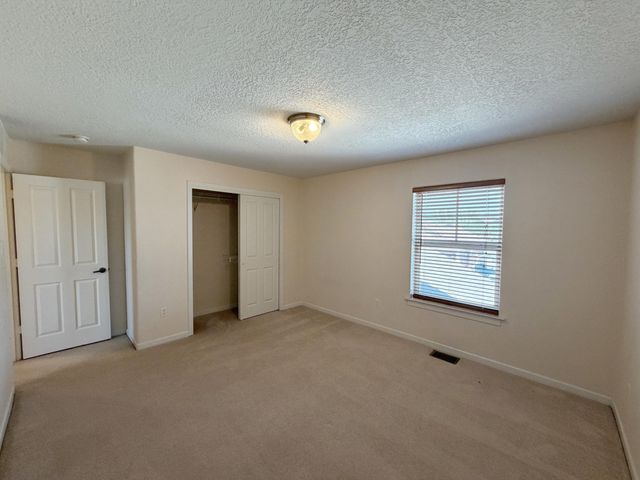 6216 Calle Vizcaya NW, Albuquerque, NM 87114