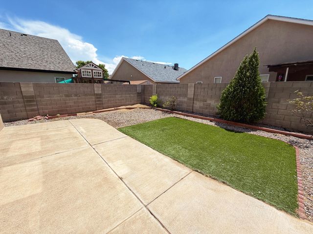6216 Calle Vizcaya NW, Albuquerque, NM 87114