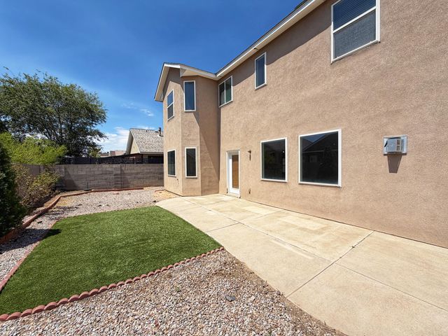6216 Calle Vizcaya NW, Albuquerque, NM 87114