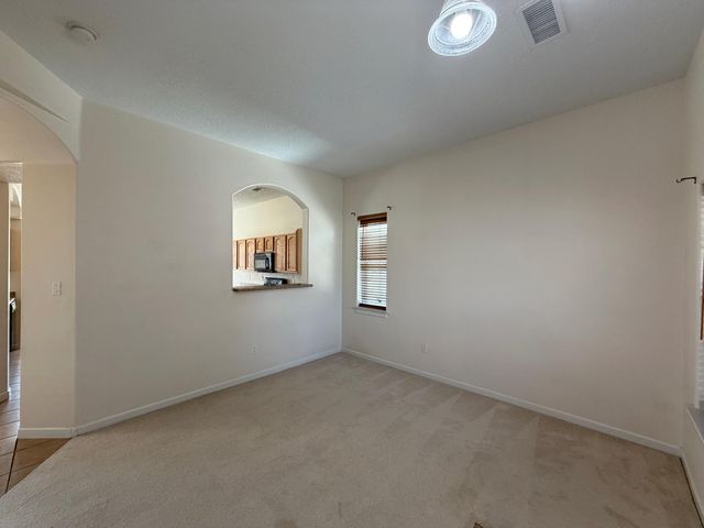 6216 Calle Vizcaya NW, Albuquerque, NM 87114